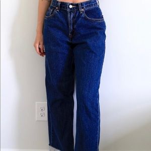 Size 28 dark wash cut off high waisted Levi’s!